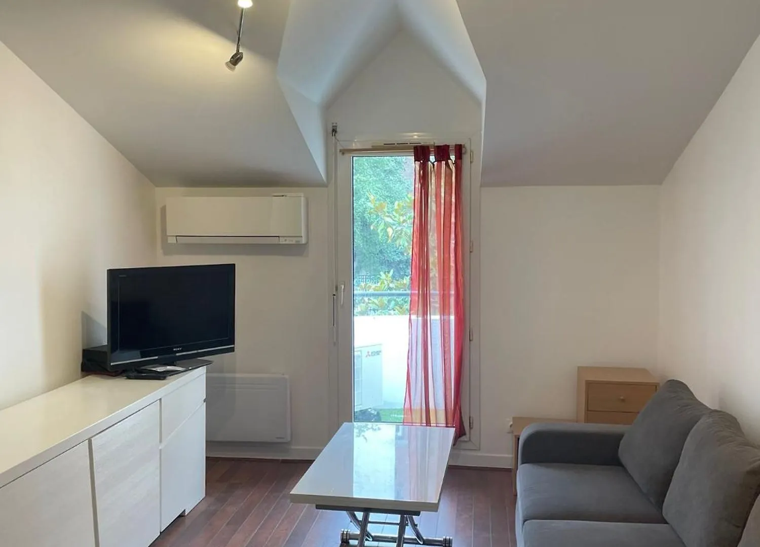 Apartment Tm Bastille